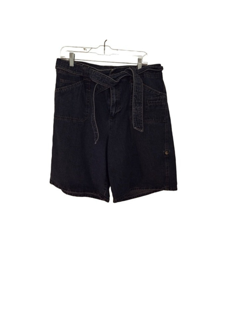 White Stag women's denim blue shorts with tie belt size 16